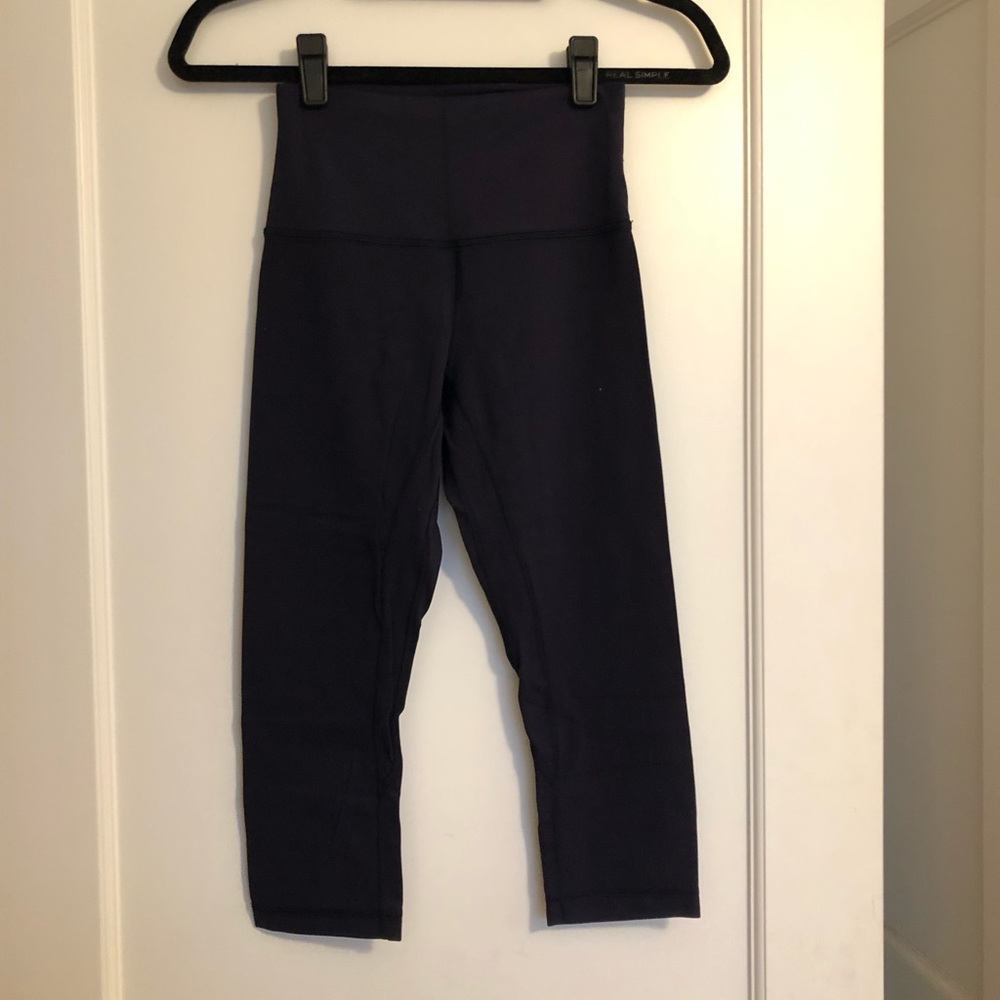 lululemon align crop 21” navy blue